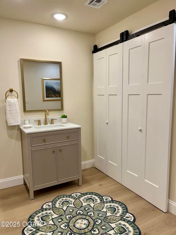 13341 Knoll Road, Carthage, MO 64836