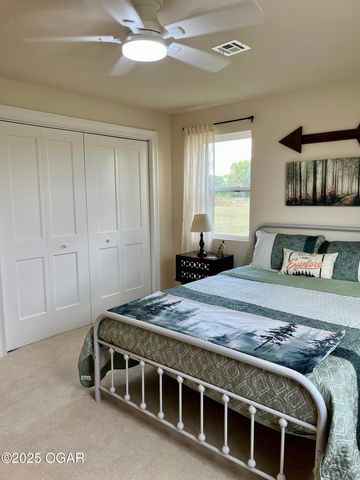 13341 Knoll Road, Carthage, MO 64836