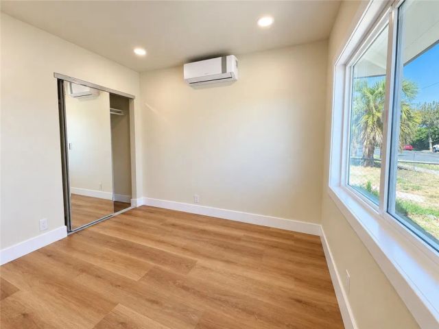 2128 N Bristol, Santa Ana, CA 92706