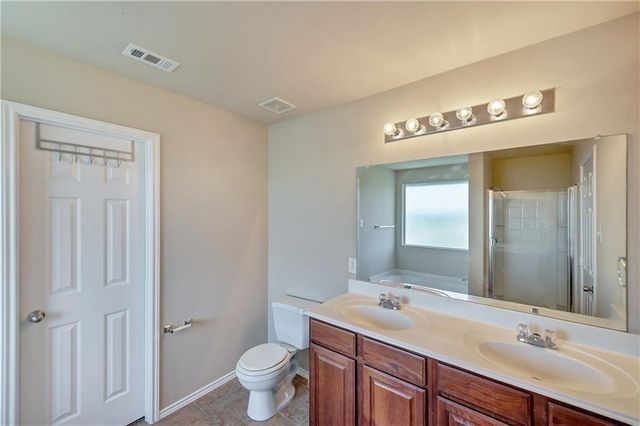 5000 Del Rey Circle, Denton, TX 76208