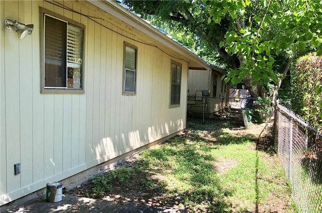2108 Conestoga TRL A, Austin, TX 78744
