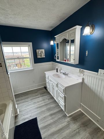 6085 N 750 W, Waynetown, IN 47990