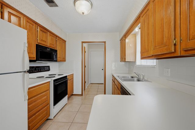 742 S Valentine Drive, Sherman, TX 75090