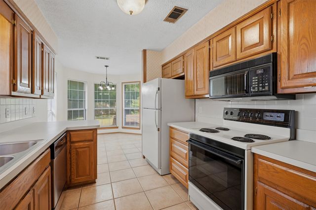 742 S Valentine Drive, Sherman, TX 75090