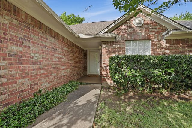 742 S Valentine Drive, Sherman, TX 75090