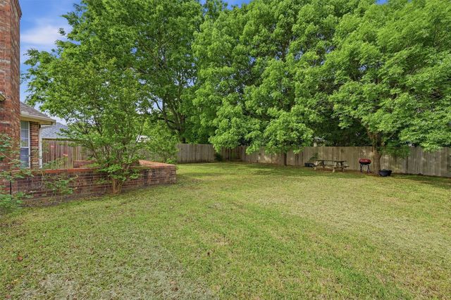 742 S Valentine Drive, Sherman, TX 75090