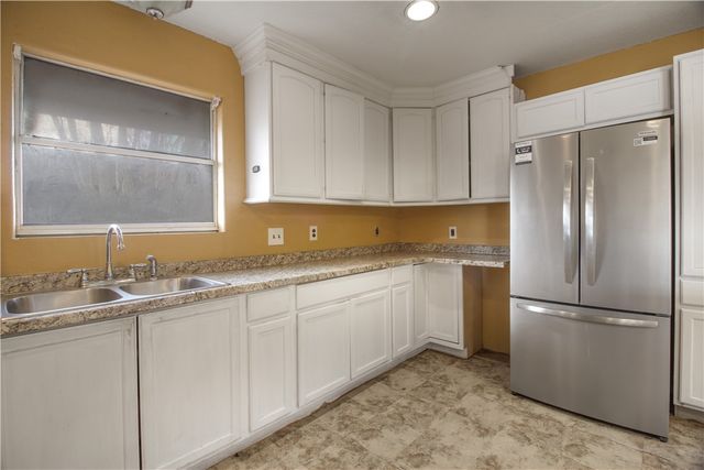 5305 Surrey, Corpus Christi, TX 78415