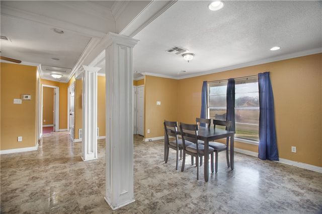 5305 Surrey, Corpus Christi, TX 78415