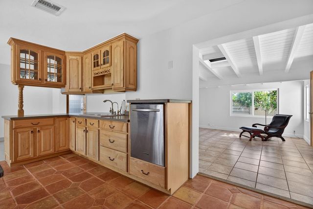 2580 SE 5th Court, Pompano Beach, FL 33062