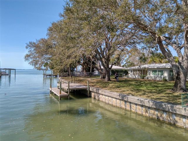 5 SHORE DRIVE, Dunedin, FL 34698