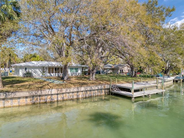5 SHORE DRIVE, Dunedin, FL 34698