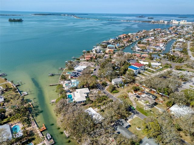 5 SHORE DRIVE, Dunedin, FL 34698