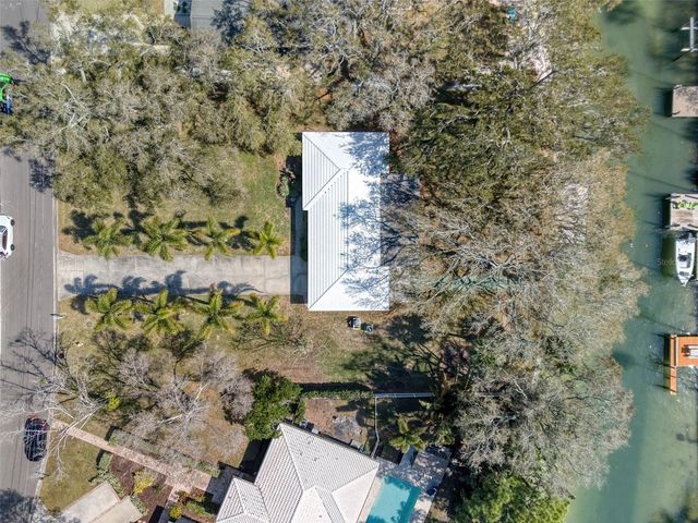 5 SHORE DRIVE, Dunedin, FL 34698