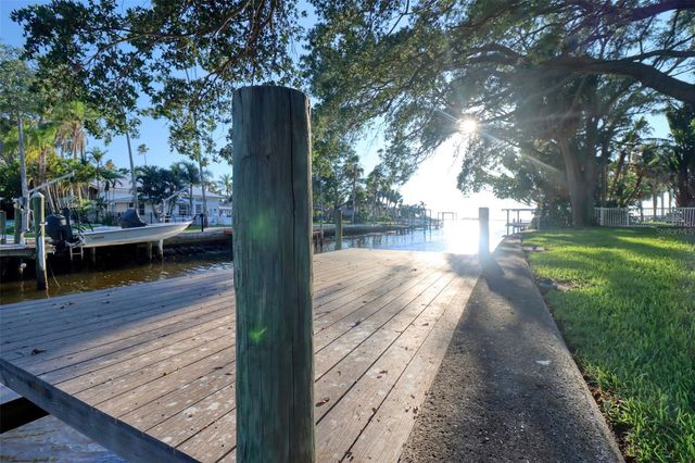5 SHORE DRIVE, Dunedin, FL 34698