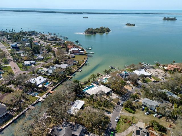 5 SHORE DRIVE, Dunedin, FL 34698