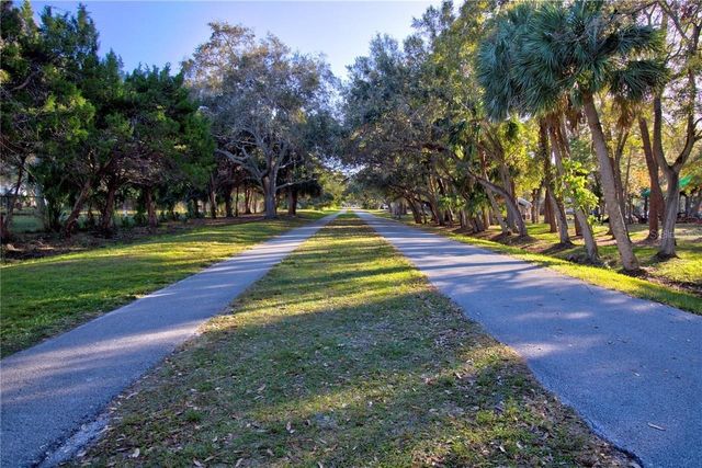 5 SHORE DRIVE, Dunedin, FL 34698