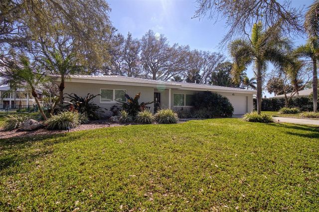 5 SHORE DRIVE, Dunedin, FL 34698