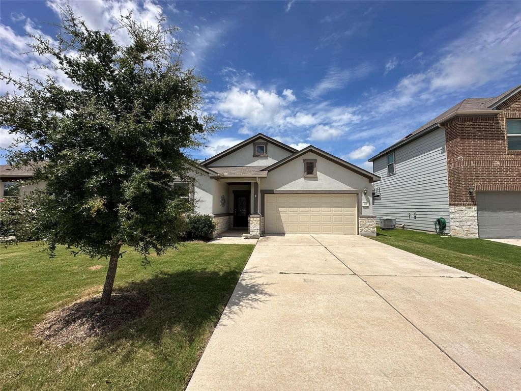 113 Flexus LN, Liberty Hill, TX 78642