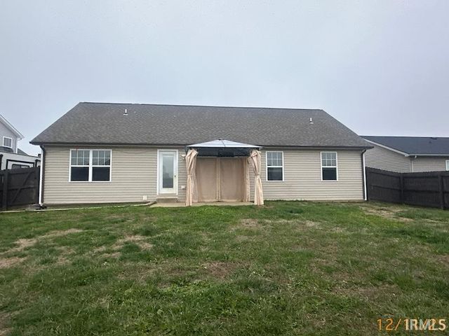 4124 Eagle Watch Drive, Evansville, IN 47725
