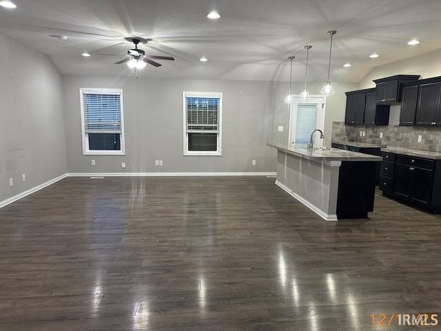 4124 Eagle Watch Drive, Evansville, IN 47725