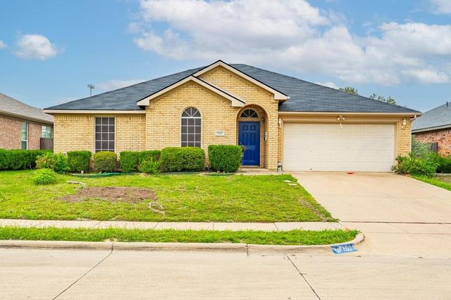 1028 Cedar Ridge Lane, Burleson, TX 76028