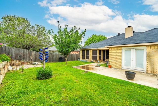 1028 Cedar Ridge Lane, Burleson, TX 76028