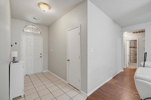 1028 Cedar Ridge Lane, Burleson, TX 76028