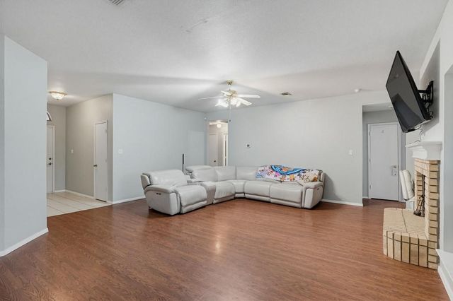 1028 Cedar Ridge Lane, Burleson, TX 76028