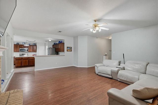 1028 Cedar Ridge Lane, Burleson, TX 76028