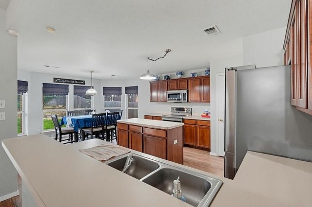 1028 Cedar Ridge Lane, Burleson, TX 76028