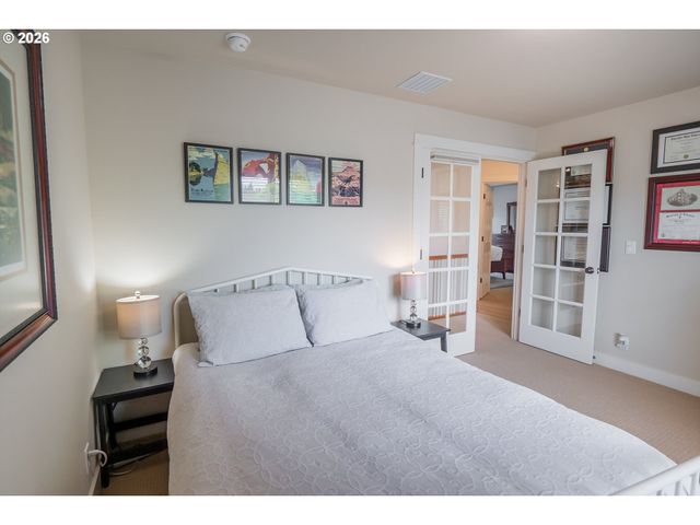 444 NAISMITH Blvd, Eugene, OR 97404