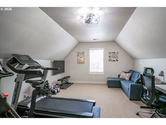 444 NAISMITH Blvd, Eugene, OR 97404