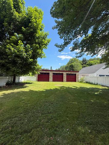 1412 North Avenue, Burlington, VT 05408