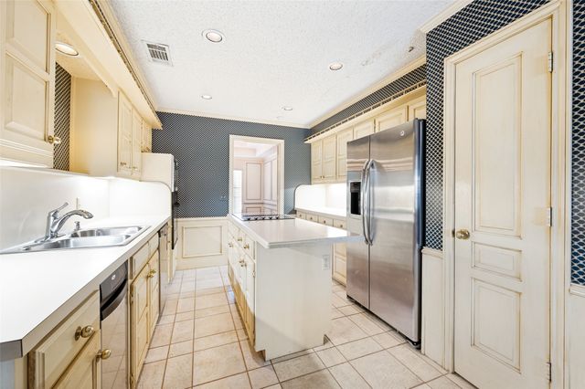 10931 Marsh Lane, Dallas, TX 75229