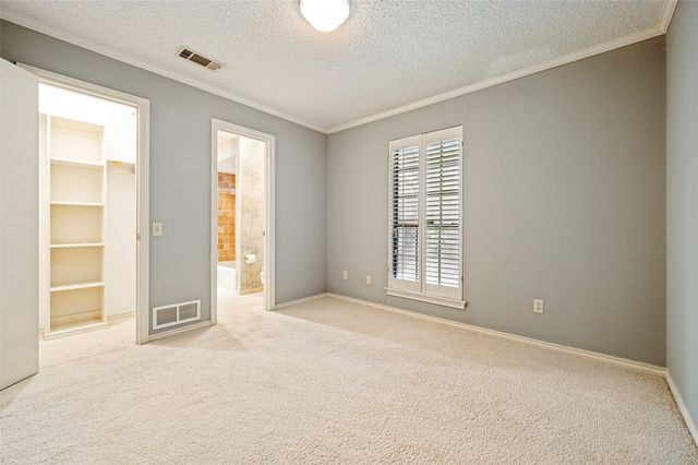 10931 Marsh Lane, Dallas, TX 75229