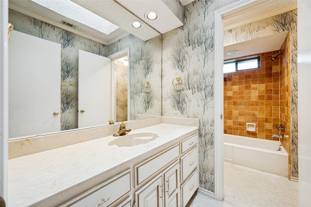 10931 Marsh Lane, Dallas, TX 75229