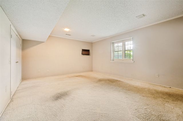 10931 Marsh Lane, Dallas, TX 75229
