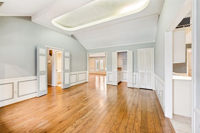 10931 Marsh Lane, Dallas, TX 75229