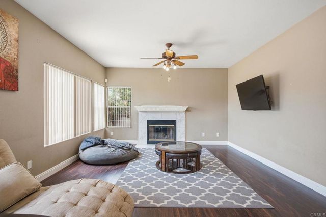 1737 Foxfire Court, Escondido, CA 92026