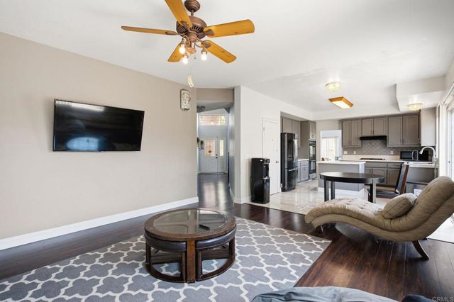 1737 Foxfire Court, Escondido, CA 92026