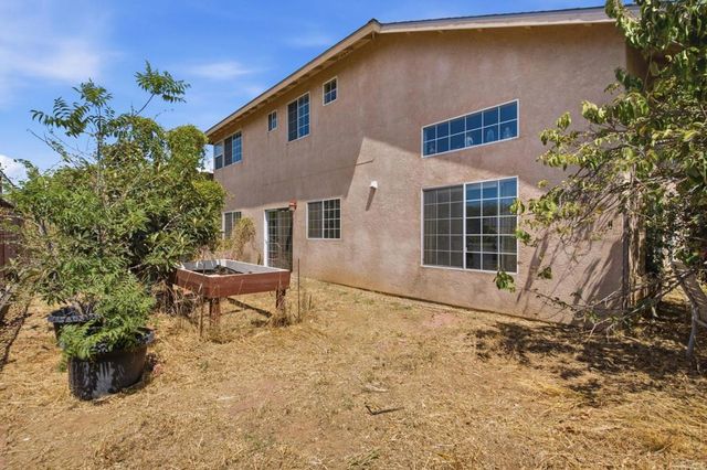 1737 Foxfire Court, Escondido, CA 92026