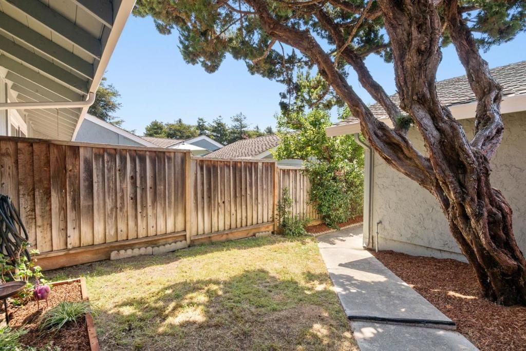 Image 26 of property listing at 406 Sailfish Drive, Aptos, CA 95003