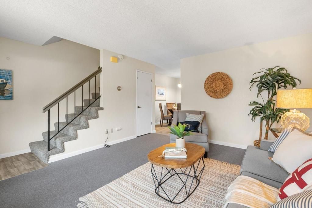 Image 7 of property listing at 406 Sailfish Drive, Aptos, CA 95003