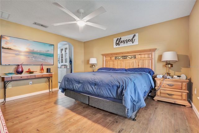 1821 LAKE VILLA DRIVE, Tavares, FL 32778