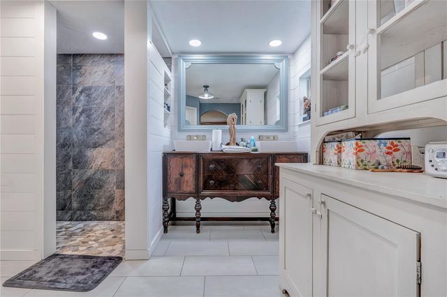1821 LAKE VILLA DRIVE, Tavares, FL 32778