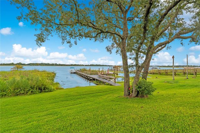 1821 LAKE VILLA DRIVE, Tavares, FL 32778