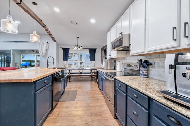 1821 LAKE VILLA DRIVE, Tavares, FL 32778