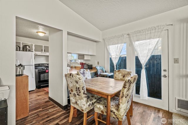 273 29th Avenue, Longview, WA 98632