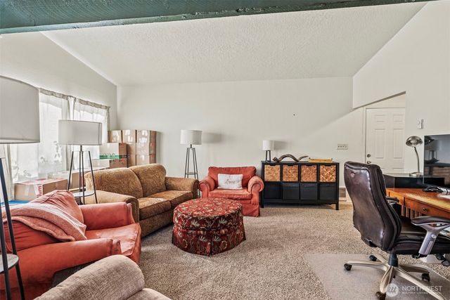 273 29th Avenue, Longview, WA 98632