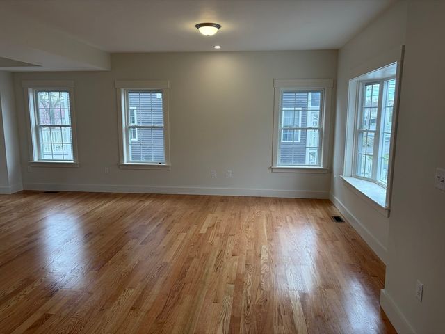 74 Valmor Street, Worcester, MA 01604